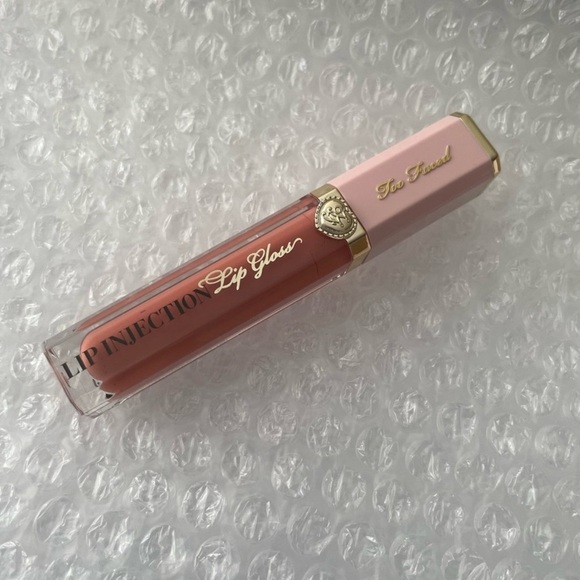 NEW IN BOX Too Faced Lip Injection Plumping Lip Gloss - Secure The Bag - Picture 3 of 7